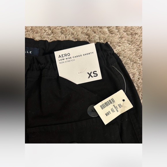 🔥BRAND NEW Aeropostale Women's Black Cargo Shorts - Picture 3 of 6